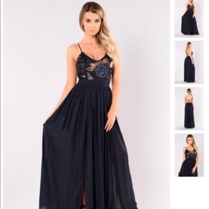 Fashion nova dress size L